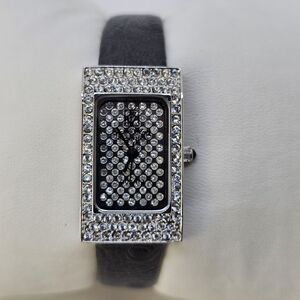 Victoria Wieck 20MM Women's Watch Gray‎ Dial Dark Gray Leather Band New Battery